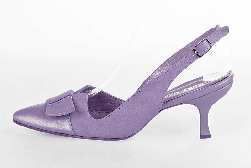 Lilac purple women's open back shoes, with a knot. Tapered toe. High spool heels. Profile view - Florence KOOIJMAN